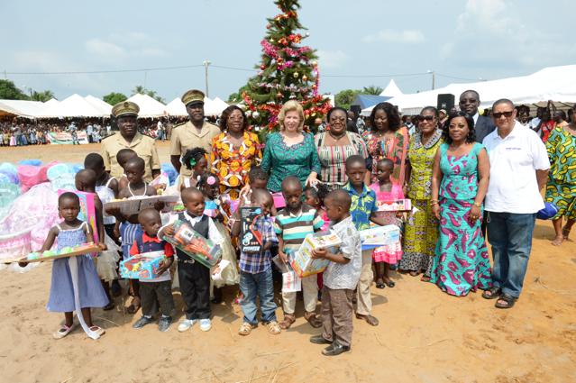 Dominique with the children of Assinie