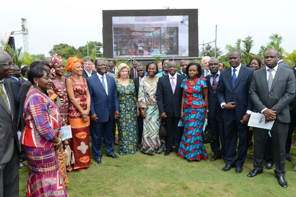 President Alassane Ouattara and Mrs. Dominique Ouattara during the laying of the first stone of the Mother-Child Hospital of Bingerville