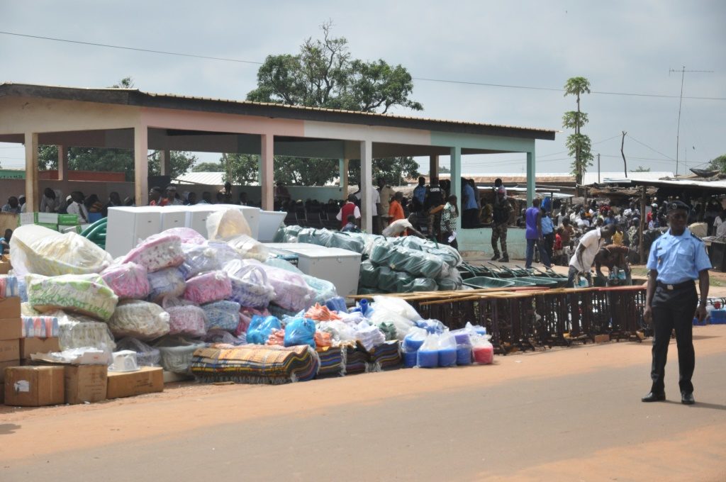 Une vue des dons offerts aux populations de Ouangolodougou