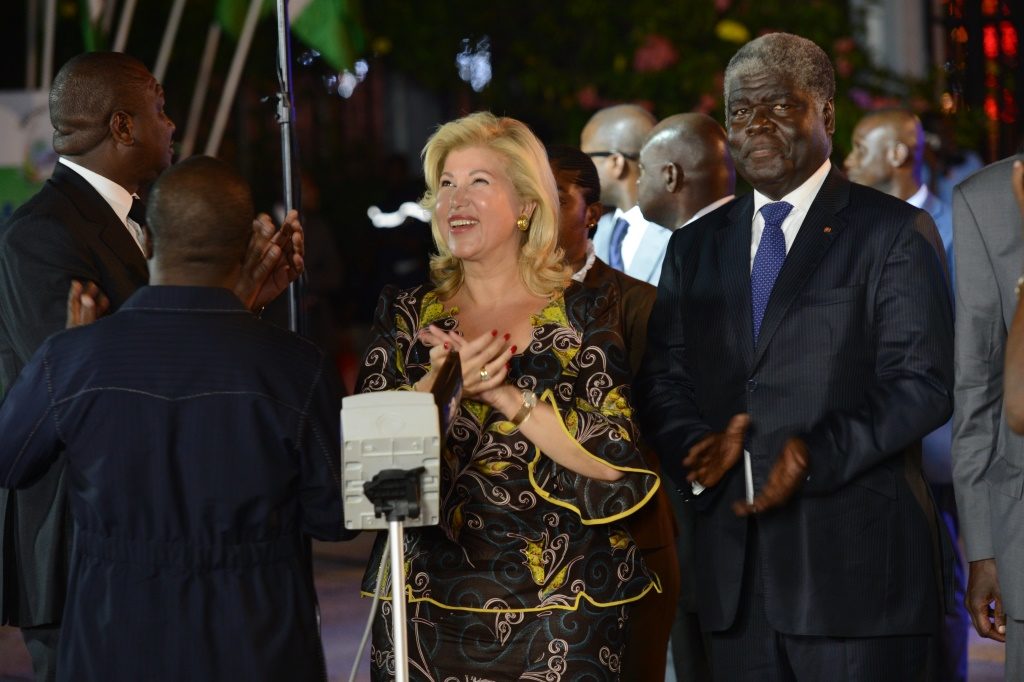Mrs. Dominique Ouattara has launched the illumination of the city of Abidjan