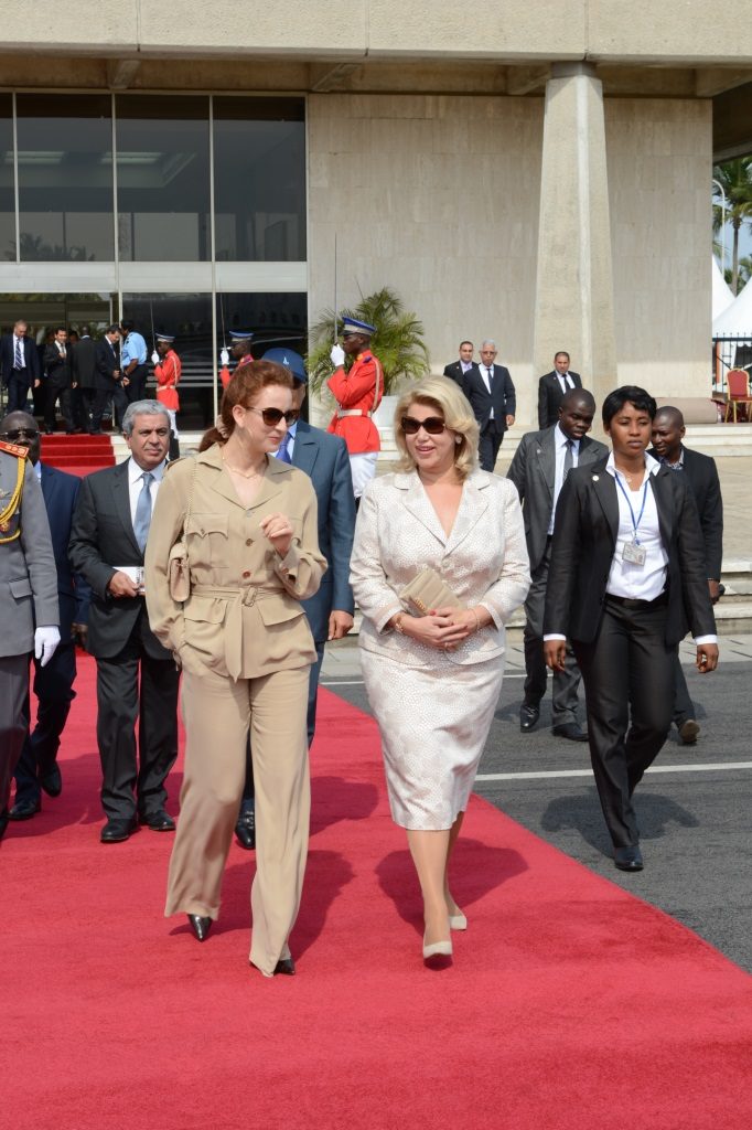 Après un séjour de 48 heures à Abidjan, Son Altesse Royale, la Princesse Lalla Salma, l'épouse du Roi Mohammed VI  a quitté Abidjan ce dimanche