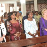 La Première Dame, Dominique Ouattara a prié en compagne de la grande chancelière, Henriette Dagri Diabaté et de l'épouse du Premier Ministre, Clarice Duncan