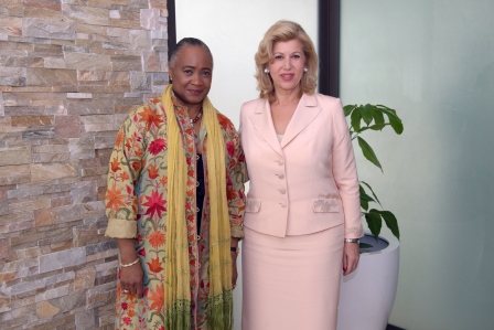 Dominique Ouattara receives Barbara Hendricks, UNHCR Honorary Ambassador for life