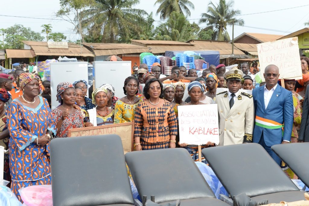 Dominique Ouattara comble le peuple Kroumen