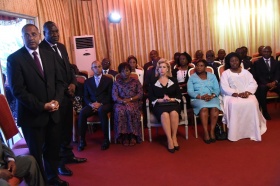 dominique-ouattara-etait-accompagne-dune-forte-degation-et-de-plusieurs-ministres-du-gouvernement.jpg