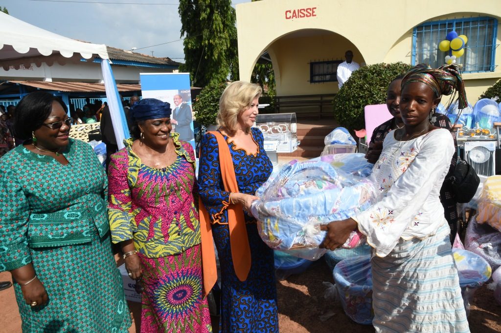 Mrs. Dominique Ouattara provides protheses to 280 disabled women