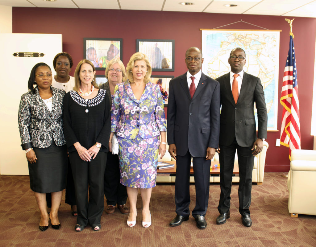 The First Lady received at the headquarters of the African Development Foundation