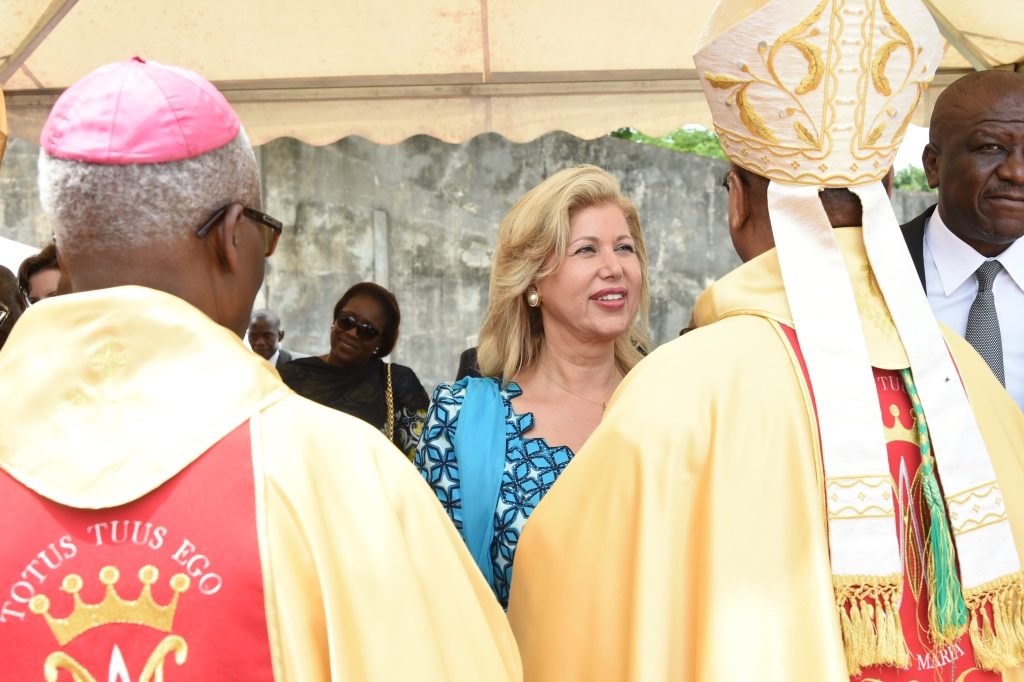 Le Couple Présidentiel honore le Cardinal Jean-Pierre Kutwa à Blockauss