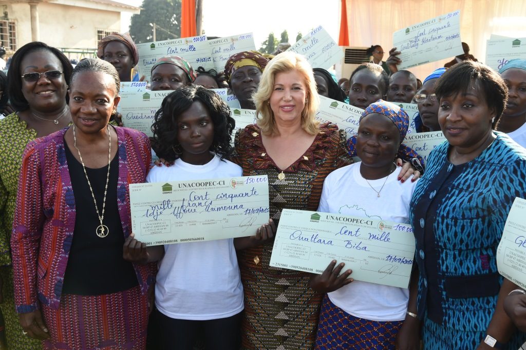 The First Lady provides a funding of CFA francs 150 million for women's projects