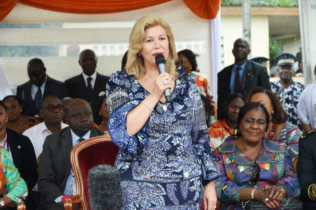 Dominique Ouattara inaugurates a school canteen in the village of Henriette Konan Bédié