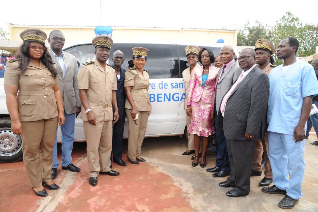 Dominique Ouattara ambulances offre des ambulances pour faciliter l’évacuation des malades