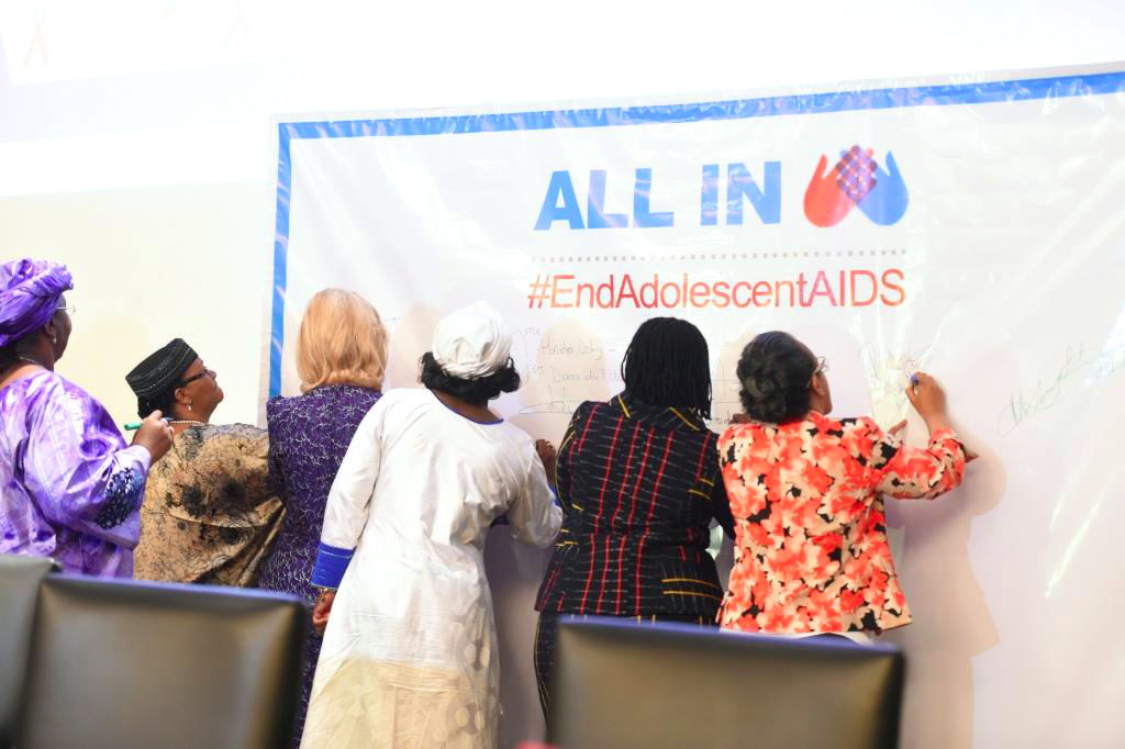 dominique-ouattara-lutte-contre-epidemie-de-vih-chez-adolescents-ghana-35.jpg