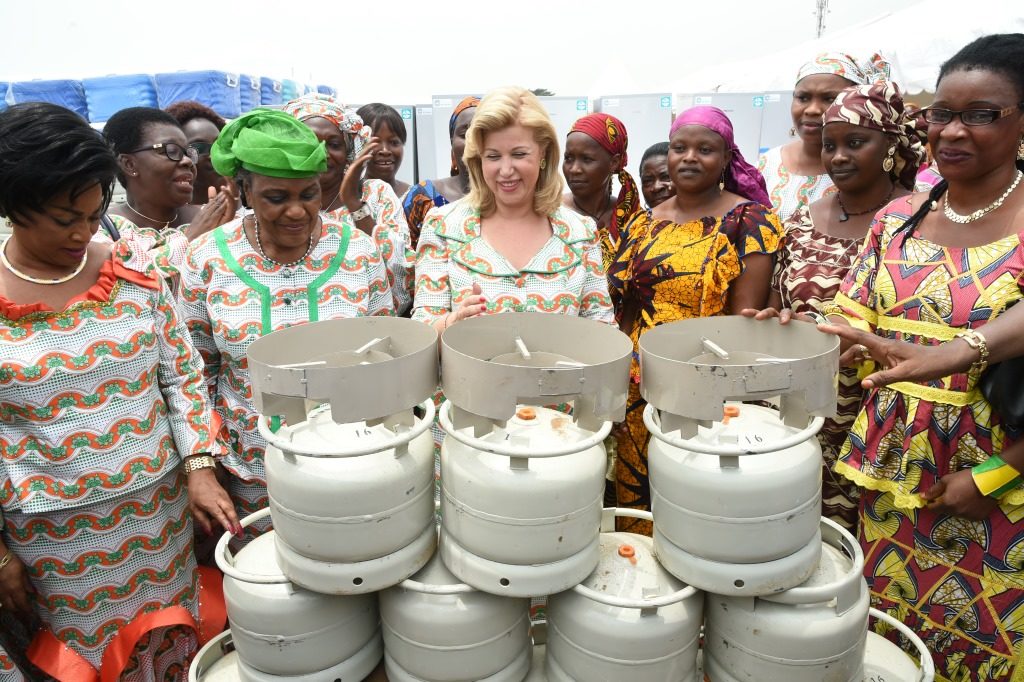 Journée Internationale de la Femme : La Première Dame comble les Femmes