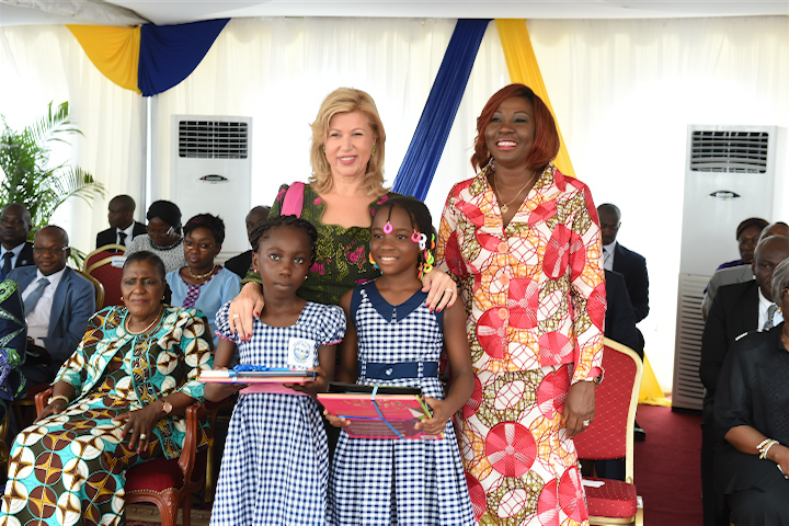 Dominique Ouattara has offered 12,000 school kits to the schools of 40 communities across the Country