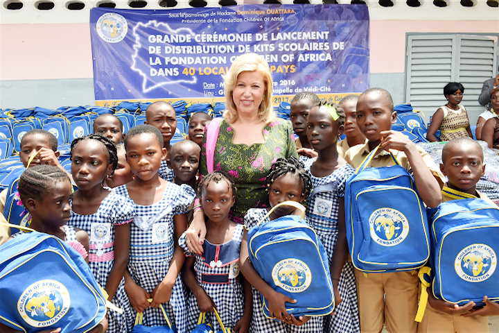 dominique-ouattara-lancements-kits-scolaire-fondation-children-of-africa-port-bouet-39.jpg