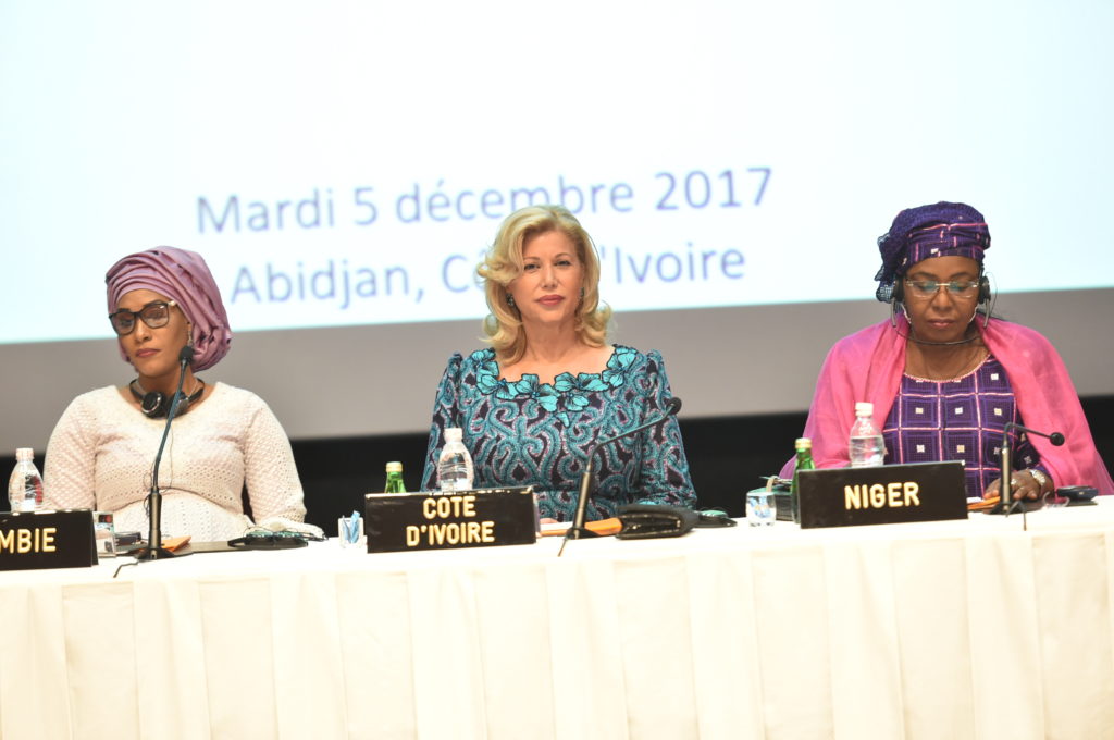 Les Premières Dames d’Afrique s’engagent à éliminer la transmission mère-enfant