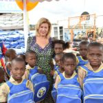 ceremonie-de-distributions-de-kits-scolaires-fondation-children-of-africa-4.jpg